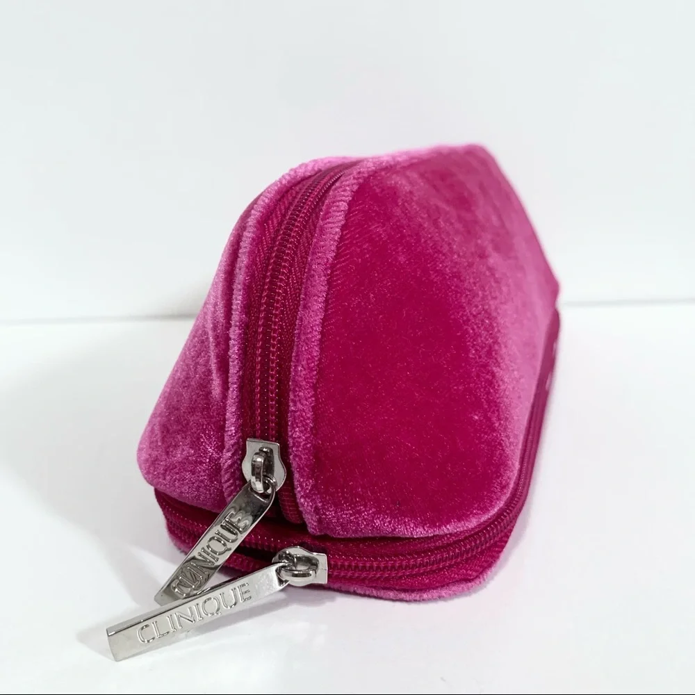 Y2k Clinique velvet makeup case